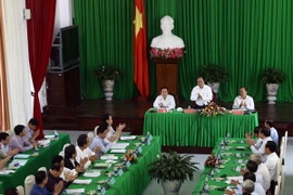 Chống buôn lậu, gian lận thương mại là nhiệm vụ thường xuyên