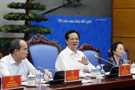 Thủ tướng Nguyễn Tấn Dũng phát biểu kết luận phiên họp. (Ảnh: Đức Tám/TTXVN)