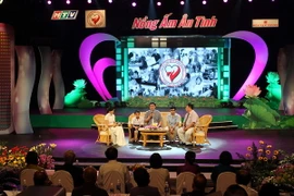 Thành phố Hồ Chí Minh: "Nồng ấm ân tình" với bệnh nhân nghèo