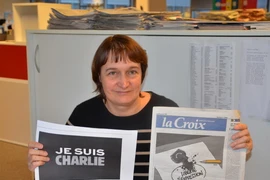 Cuộc chiến không bình đẳng giữa người cầm bút và kẻ có súng