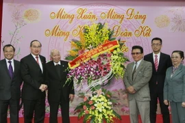 Lãnh đạo Nhà nước và Mặt trận Tổ quốc gặp mặt kiều bào