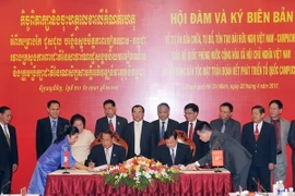 Phối hợp tu bổ, tôn tạo các đài hữu nghị Việt Nam-Campuchia