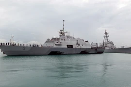 Tàu tác chiến cận duyên USS Fort Worth. (Ảnh: AFP/TTXVN)