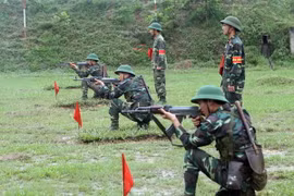 Chủ tịch Mặt trận Nguyễn Thiện Nhân thăm, chúc Tết Sư đoàn 312