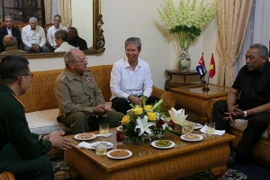 Bộ trưởng Quốc phòng Cuba ca ngợi đổi mới của Việt Nam