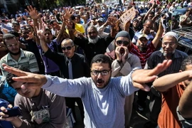 Ai Cập: Biểu tình phản đối phiên xét xử ông Morsi