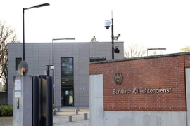 Dân Đức nghi Thủ tướng Merkel muốn "ém" vụ bê bối do thám