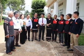 Các đại biểu dự Đại hội đại biểu dân tộc thiểu số thị xã Buôn Hồ lần thứ IV năm 2024. (Ảnh: Hoài Thu/TTXVN)