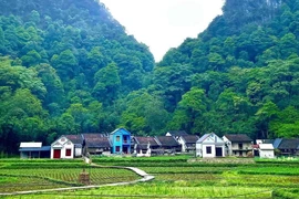 Những ngôi làng cổ tại Cao Bằng có thể đưa vào khai thác du lịch. (Ảnh: Quốc Đạt/TTXVN)