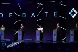 Các ứng viên Tổng thống Argentina tranh luận. (Nguồn: AFP)