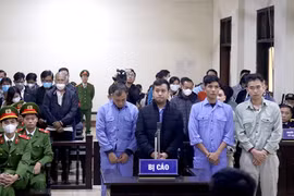 Nguyễn Minh Tú và đồng phạm điều hành đường dây mua bán trái phép hóa đơn với tổng doanh số gần 64.000 tỷ đồng. (Nguồn: Báo Phú Thọ)