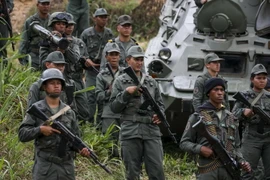 Binh sỹ Venezuela tại Caracas ngày 25/8. (Nguồn: EPA/TTXVN)