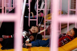 Các bệnh nhi tại Sana'a. (Nguồn: Reuters)