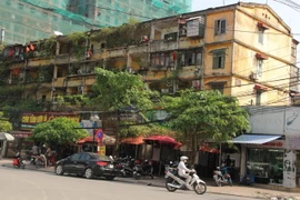 Chung cư B2 Thành Công. (Ảnh: Mạnh Khánh/TTXVN)