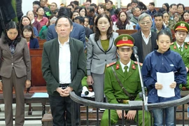 [Video] Hà Nội mở phiên tòa xét xử nguyên Phó Giám đốc Sở NN&PTNT 