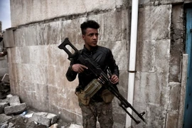 Binh sỹ Iraq trong chiến dịch giải phóng phía tây thành phố Mosul ngày 11/3. (Nguồn: AFP/TTXVN)