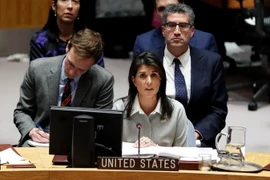 Đại sứ Mỹ tại Liên hợp quốc Nikki Haley phát biểu tại phiên họp khẩn của về vấn đề Jerusalem ở New York, Mỹ, ngày 8/12. (Nguồn: THX/TTXVN)