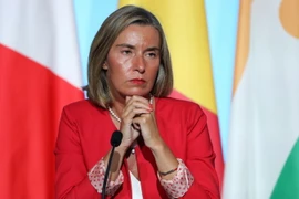 Đại diện cấp cao phụ trách chính sách an ninh và đối ngoại EU Federica Mogherini phát biểu trong cuộc họp báo ở Paris, Pháp ngày 28/8. (Nguồn: AFP/TTXVN)