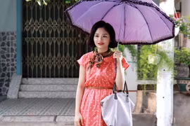 Cuộc đổ bộ của phim Việt hóa và những cú ngã… tiền tỷ 