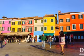 Burano - Hòn đảo bảy sắc cầu vồng rực rỡ trên đất nước Italy