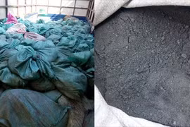 Tang vật thu được trên thuyền. (Ảnh: Baolaocai.vn).