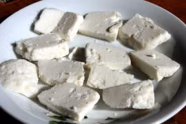 (Nguồn: Shislers Cheese House)