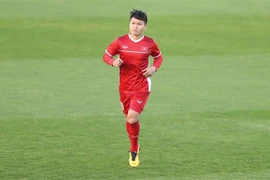 Tiền vệ Quang Hải trong một buổi tập. (Nguồn: Hoàng Linh/TTXVN)