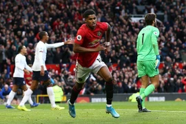 Bàn thắng của Rashford vẫn còn gây tranh cãi sau trận đấu. (Nguồn: Manchester Evening News)