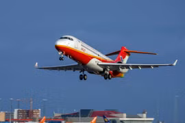 Máy bay Comac ARJ21 của Tập đoàn Máy bay Thương mại Trung Quốc. (Nguồn: Aviation International News)