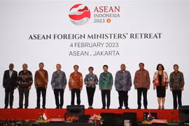 Các Bộ trưởng Ngoại giao ASEAN và Timor Leste tại Hội nghị hẹp Bộ trưởng Ngoại giao ASEAN 2023 ở Jakarta (Indonesia), sáng 4/2/2023. (Ảnh: Đào Trang/TTXVN)