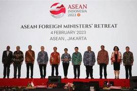 Các Bộ trưởng Ngoại giao ASEAN và Timor Leste tại Hội nghị hẹp Bộ trưởng Ngoại giao ASEAN 2023 ở Jakarta (Indonesia), sáng 4/2/2023. (Ảnh: Đào Trang/TTXVN)