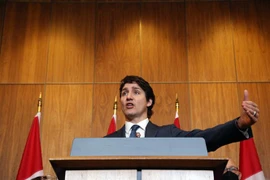 Thủ tướng Canada Justin Trudeau phát biểu tại một cuộc họp báo ở Ottawa (Ontario). (Ảnh: AFP/TTXVN)
