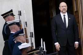 Thủ tướng Ukraine Denys Shmyhal tại lễ đón trong chuyến thăm Mỹ ở Washington, D.C., ngày 21/4/2022. (Ảnh: AFP/TTXVN)