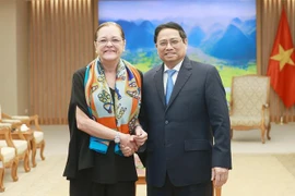 Thủ tướng Phạm Minh Chính tiếp Bộ trưởng Ngoại giao Cộng hoà El Salvador Alexandra Hill Tonoco. (Ảnh: Dương Giang/TTXVN)