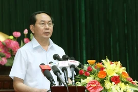 Chủ tịch nước phát biểu tại buổi tiếp xúc cử tri Quận 4 và thông báo kết quả Kỳ họp thứ Nhất, Quốc hội Khoá XIV. (Ảnh: Nhan Sáng/TTXVN)