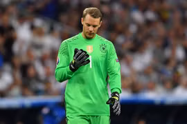 Thủ môn Manuel Neuer trong trận bán kết EURO 2016 giữa Pháp và Đức. (Nguồn: AFP)