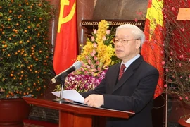 Tổng Bí thư Nguyễn Phú Trọng chúc Tết các vị lãnh đạo và nguyên lãnh đạo Đảng, Nhà nước, Mặt trận Tổ quốc Việt Nam. (Ảnh: Trí Dũng/TTXVN)