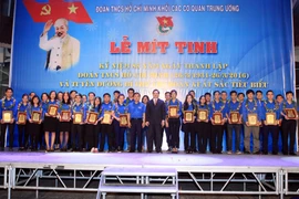 Nhiều hoạt động thanh niên sôi nổi nhân Tháng Thanh niên 2016