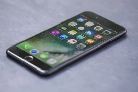 iPhone 7 bán chạy, Apple mạnh tay tăng đặt hàng linh kiện