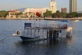 Hình ảnh mới nhất ở hiện trường vụ chìm tàu trên sông Hàn