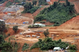 Công trường xây dựng thủy điện sông Bung 2 hồi năm 2012. (Nguồn: TTXVN)