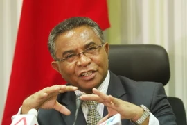 Thủ tướng nước Cộng hòa Dân chủ Timor-Leste Rui Maria de Araujo trả lời phỏng vấn một số cơ quan báo chí các nước Đông Nam Á. (Ảnh: Lâm Khánh/TTXVN)