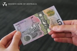 Mẫu tờ tiền mệnh giá 5 đôla Australia.