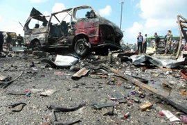 Hiện trường vụ nổ bom ở thành phố Jableh, Syria ngày 23/5. (Nguồn: AFP/TTXVN)