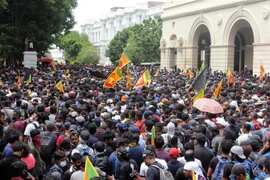 Người biểu tình tại Sri Lanka. (Ảnh: AFP/TTXVN)