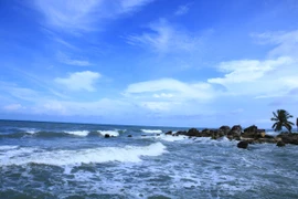 Sóng nước Dương Đông, Phú Quốc. (Ảnh: Lê Minh Sơn/Vietnam+)