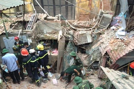 Hiện trường nhà sập. (Ảnh: Tùng Lâm/Vietnam+)