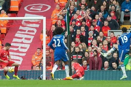 Diego Costa lập công, Chelsea lội ngược dòng hạ gục Liverpool