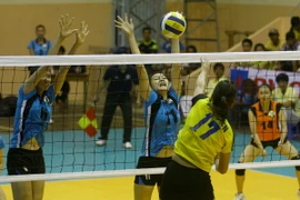 Bến Tre và Hòa Phát Hưng Yên vô địch giải bóng chuyền hạng A