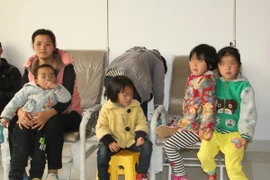 Trung Quốc: 49 học sinh nhập viện nghi bị ngộ độc thực phẩm